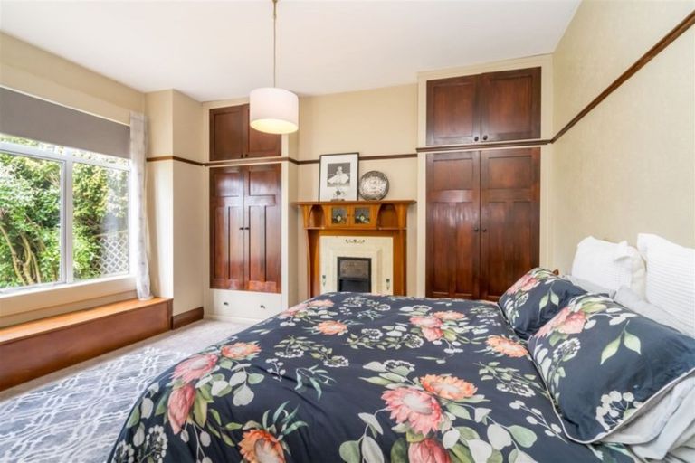 Photo of property in 16 Burnett Street, Calton Hill, Dunedin, 9012