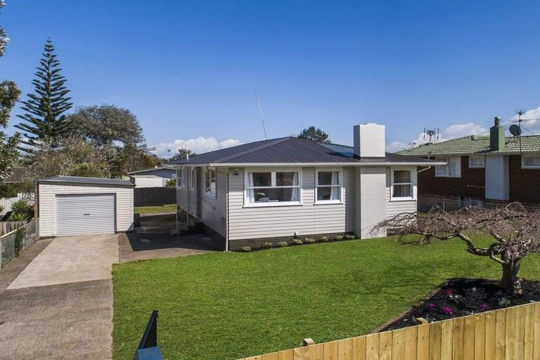 Photo of property in 10 Winsford Street, Manurewa, Auckland, 2102