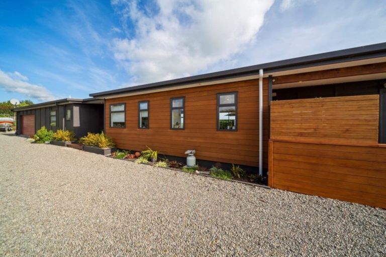 Photo of property in 444 Dover Road, Okato, New Plymouth, 4374