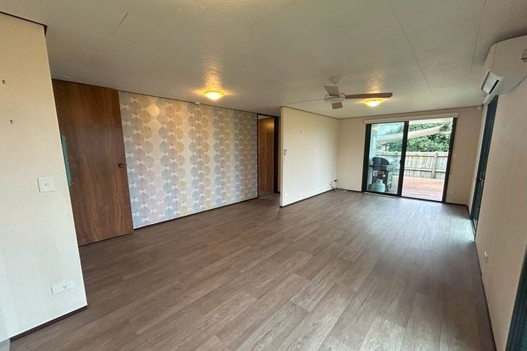 Photo of property in 5 Longstead Avenue, Papamoa Beach, Papamoa, 3118