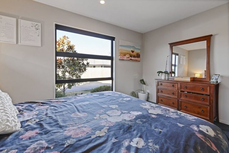 Photo of property in 10 Helmore Street, Rangiora, 7400