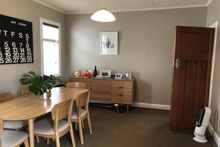 Photo of property in 40 Palm Avenue, Lyall Bay, Wellington, 6022