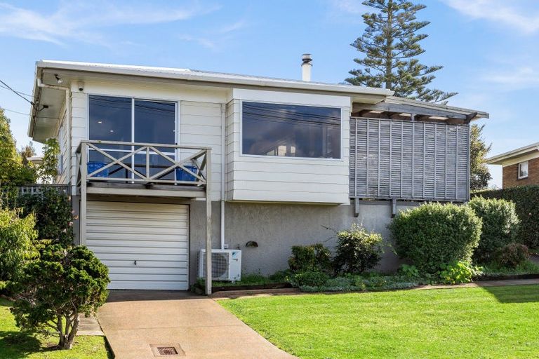 Photo of property in 31 Takahe Street, Tikipunga, Whangarei, 0112