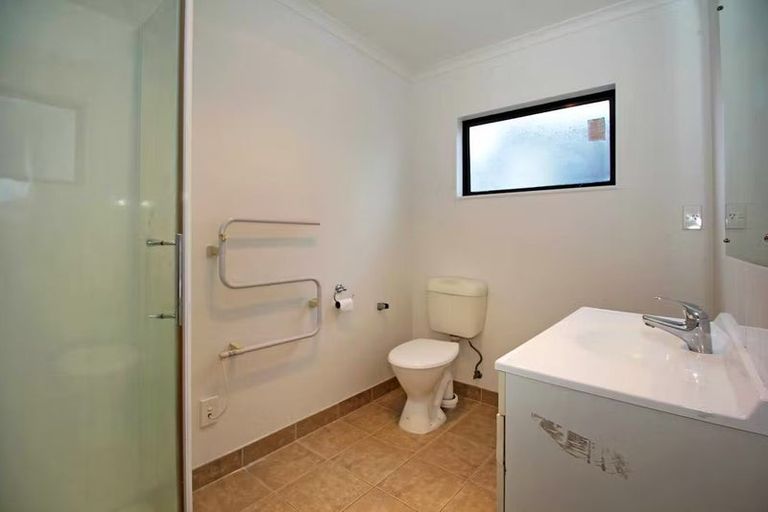 Photo of property in 63 Naylors Drive, Mangere, Auckland, 2022