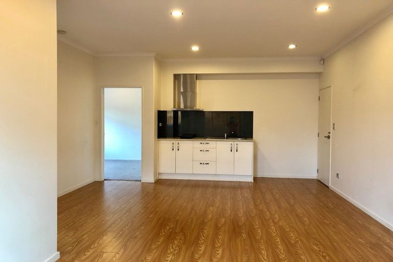 Photo of property in 160 Flat Bush School Road, Flat Bush, Auckland, 2019