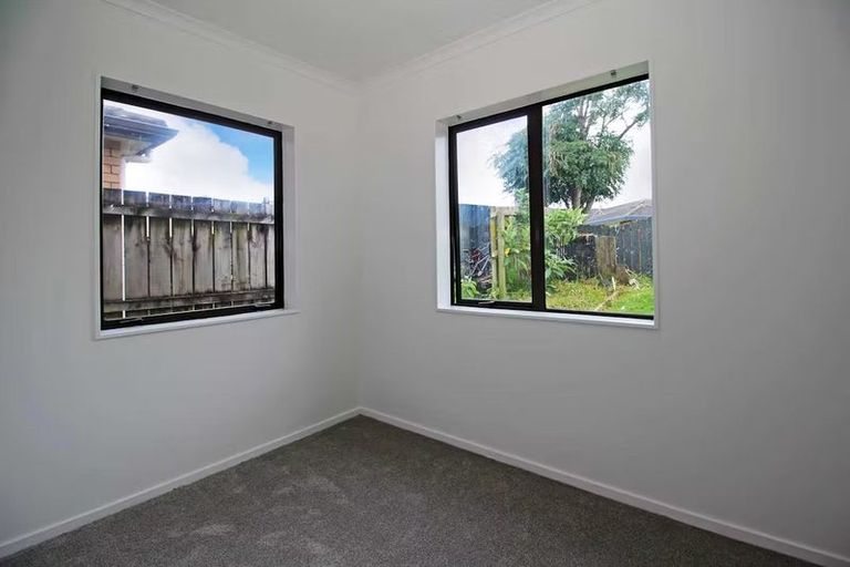 Photo of property in 63 Naylors Drive, Mangere, Auckland, 2022