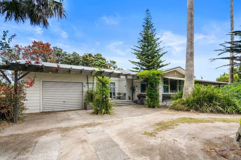 Photo of property in 49 Kai Iwi Lakes Road, Omamari, Dargaville, 0373