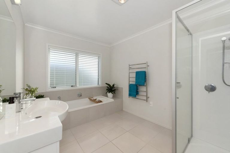 Photo of property in 9 Rose Berry Crescent, Flagstaff, Hamilton, 3210