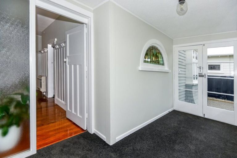 Photo of property in 51 Diamond Avenue, Spreydon, Christchurch, 8024