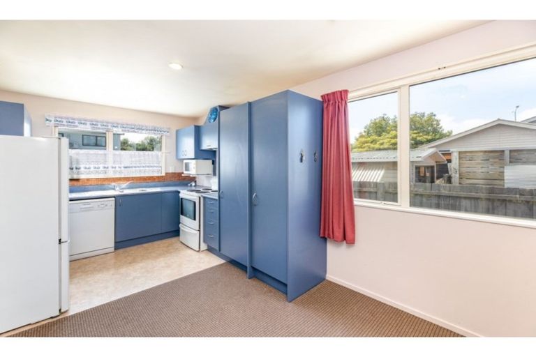 Photo of property in 681 Main North Road, Belfast, Christchurch, 8051