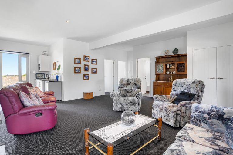 Photo of property in 36 Koutunui Road, Athenree, Katikati, 3177