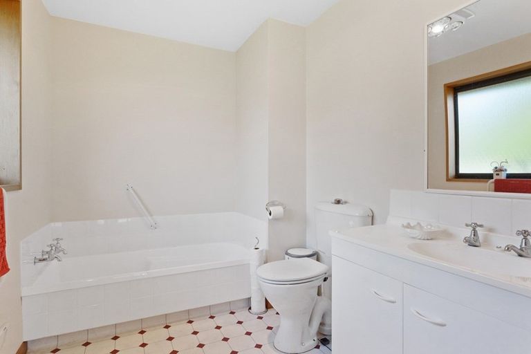 Photo of property in 165 Carters Road, Amberley, 7410