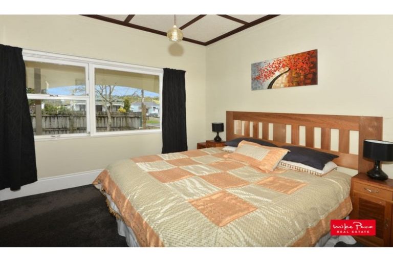 Photo of property in 69 King Street, Hikurangi, 0114