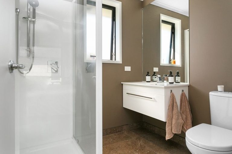 Photo of property in 2 Pengover Avenue, Leamington, Cambridge, 3432