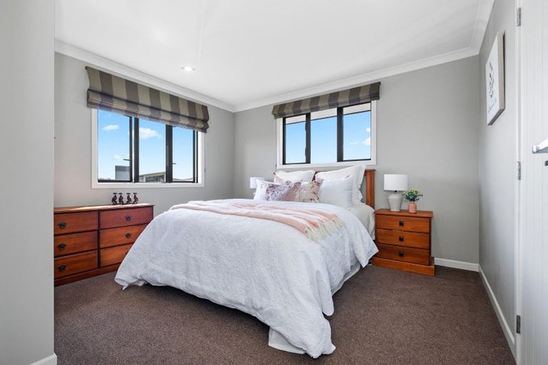 Photo of property in 54 Somerton Drive, Huntington, Hamilton, 3210