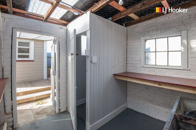 Photo of property in 62 Wesley Street, South Dunedin, Dunedin, 9012