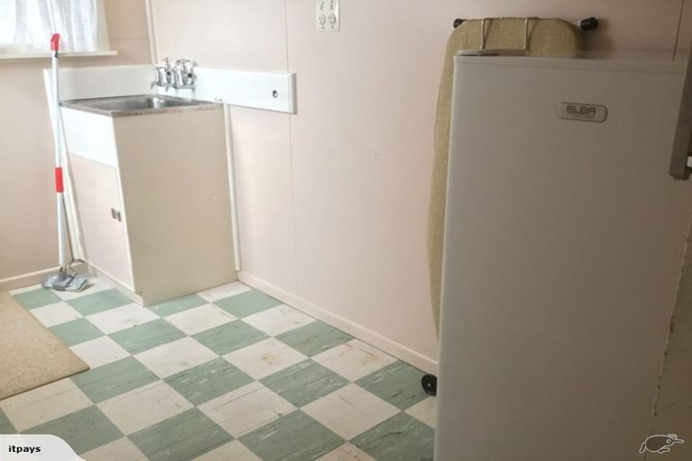 Photo of property in 8 Ruru Crescent, Heretaunga, Upper Hutt, 5018