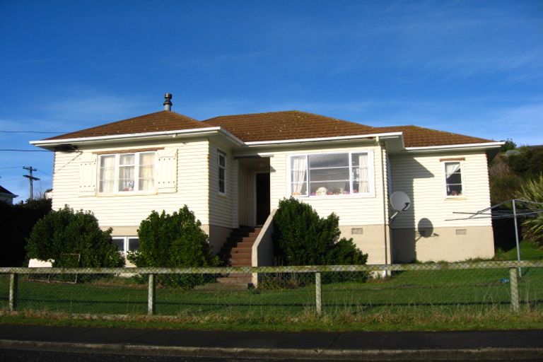 Photo of property in 24 Doyle Street, Bluff, 9814