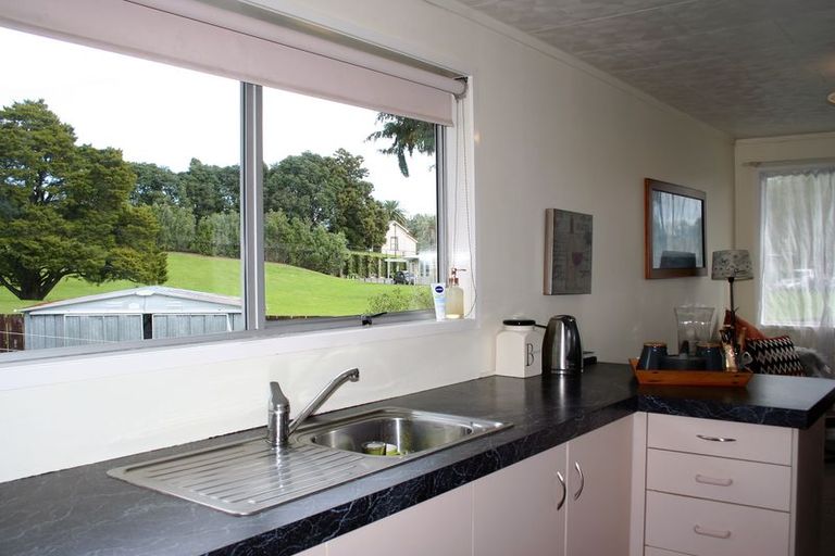 Photo of property in 1/78 Chilcott Road, Henderson, Auckland, 0612