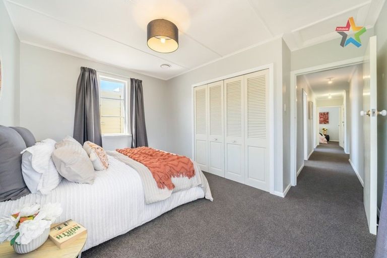 Photo of property in 4 Deans Grove, Taita, Lower Hutt, 5011