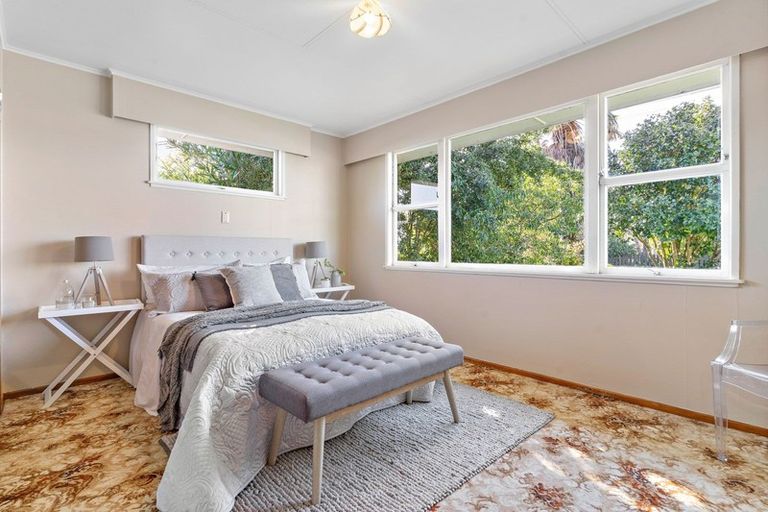 Photo of property in 6 Wakelin Street, Carterton, 5713