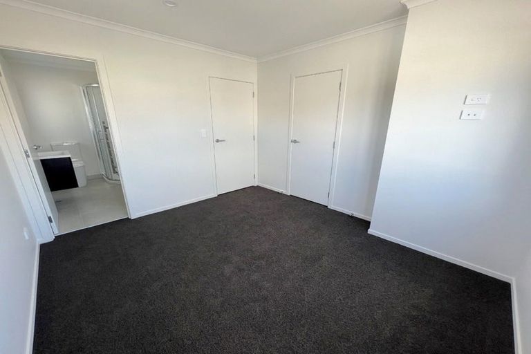 Photo of property in 1/12 Charlemont Street, Whitiora, Hamilton, 3200