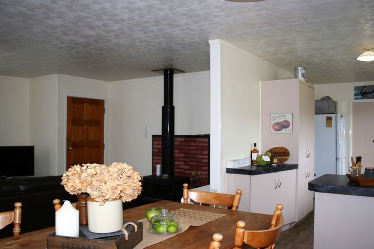 Photo of property in 1/78 Chilcott Road, Henderson, Auckland, 0612