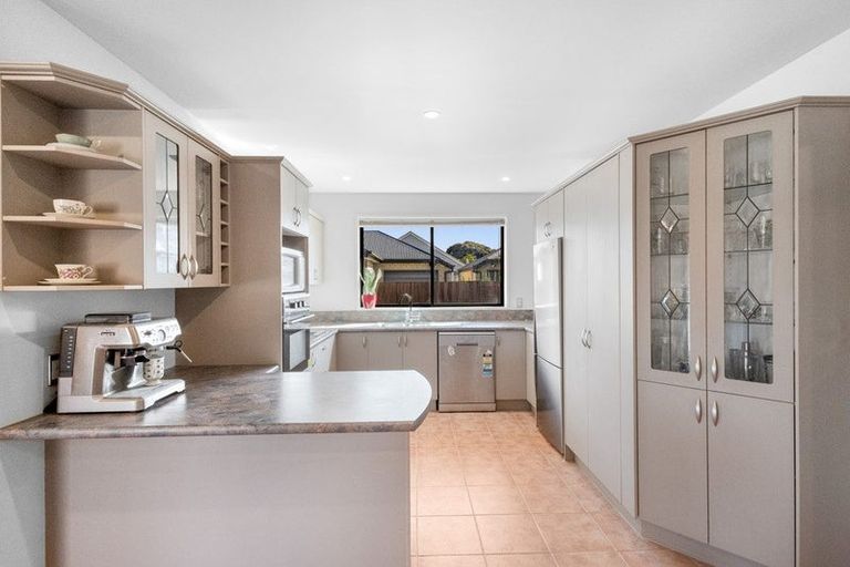 Photo of property in 10 Evatt Street, Bryndwr, Christchurch, 8053