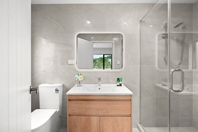 Photo of property in 72 Overton Street, Rototuna North, 3210