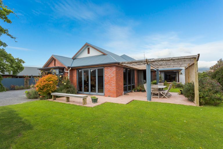 Photo of property in 10 Fenty Place, Mosgiel, 9024