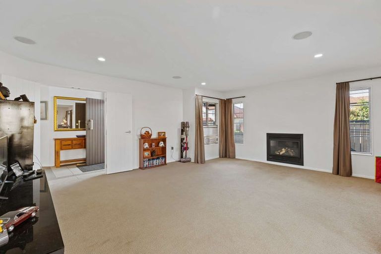 Photo of property in 141 Cyril French Drive, Flat Bush, Auckland, 2016