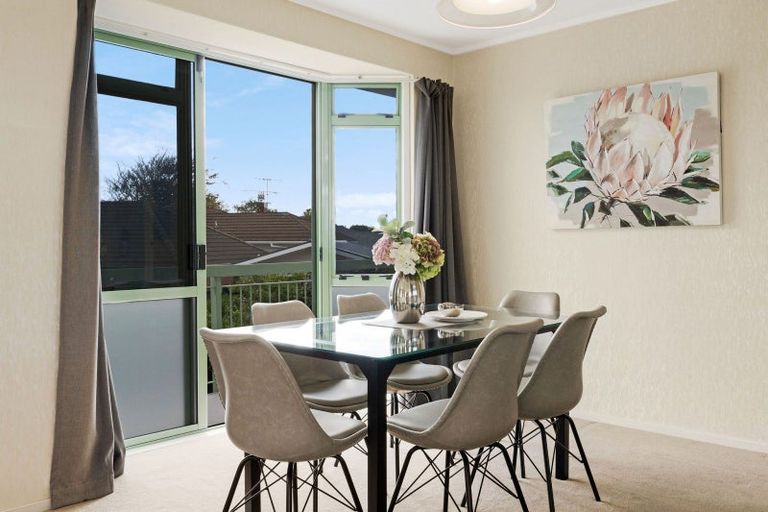 Photo of property in 101 Namata Road, One Tree Hill, Auckland, 1061