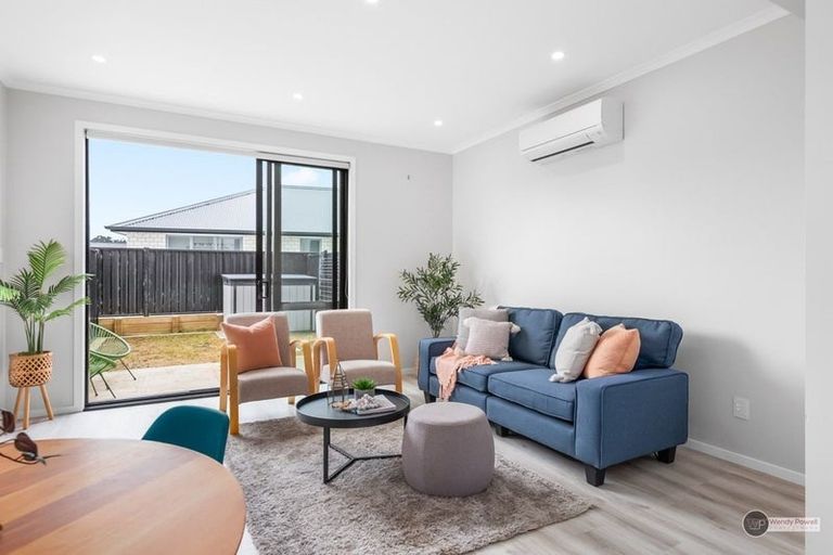 Photo of property in 15 Balmerino Lane, Wallaceville, Upper Hutt, 5018