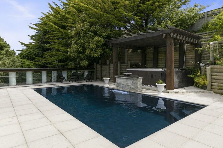 Photo of property in 23 Meadowbank Drive, Belmont, Lower Hutt, 5010