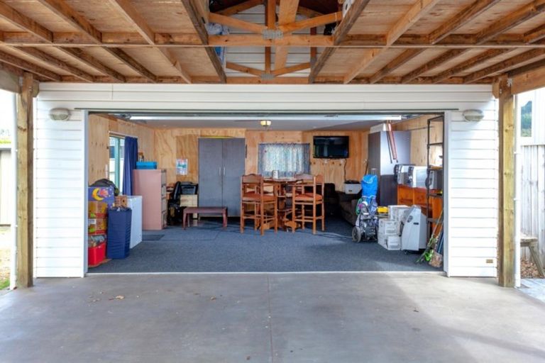 Photo of property in 36 Charles Green Drive, Cooks Beach, Whitianga, 3591