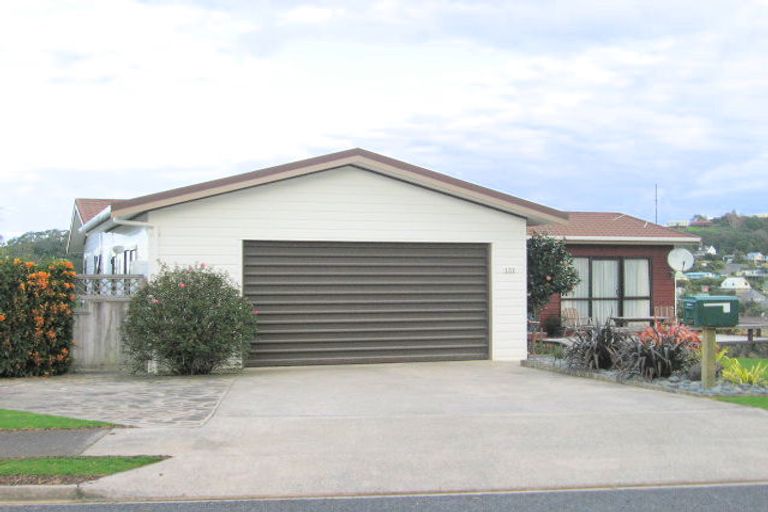 Photo of property in 137 Bambury Place, Onemana, Whangamata, 3691