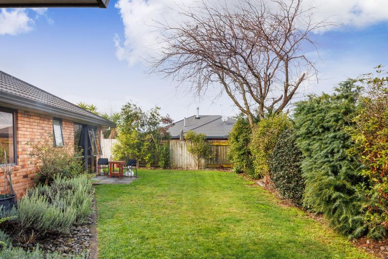 Photo of property in 55 Meridian Grove, Kelvin Grove, Palmerston North, 4414
