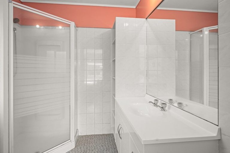 Photo of property in 197a Omokoroa Road, Omokoroa, 3114