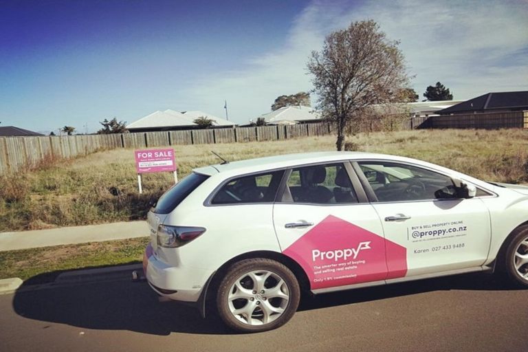 Photo of property in 6 Kahuraki Drive, Pegasus, 7612