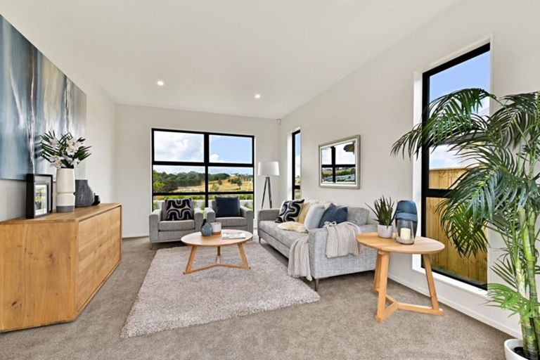 Photo of property in 47 Angiangi Crescent, Beachlands, Auckland, 2018
