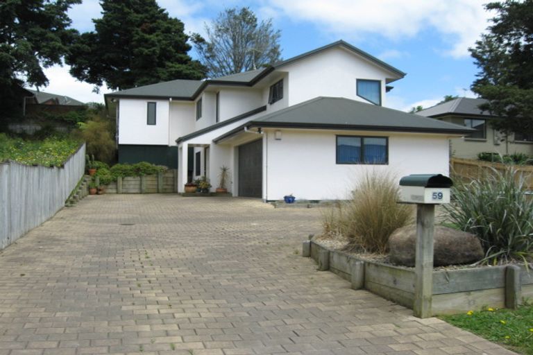 Photo of property in 1 Childs Avenue, Pukekohe, 2120