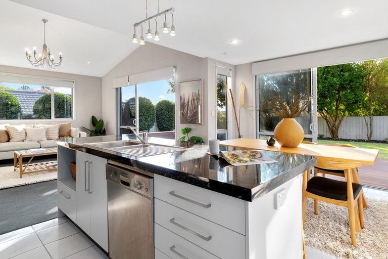 Photo of property in 16 Eagle Street, Welcome Bay, Tauranga, 3112