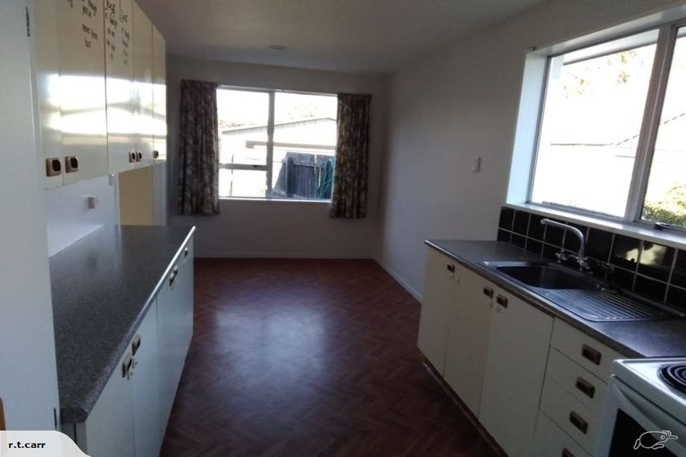 Photo of property in 96 Queenspark Drive, Parklands, Christchurch, 8083