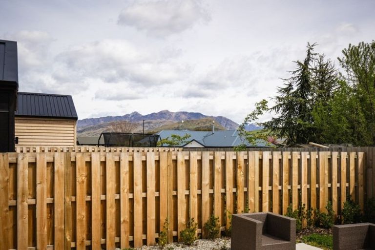 Photo of property in 29 Dewar Street, Lake Hayes, Queenstown, 9304