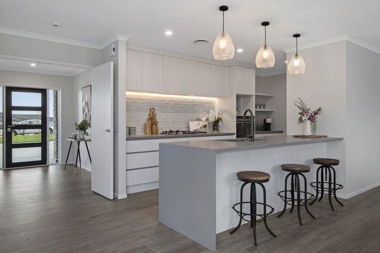 Photo of property in 109 Hull Road, Waiuku, 2682