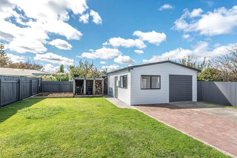 Photo of property in 32 Exeter Crescent, Springvale, Whanganui, 4501