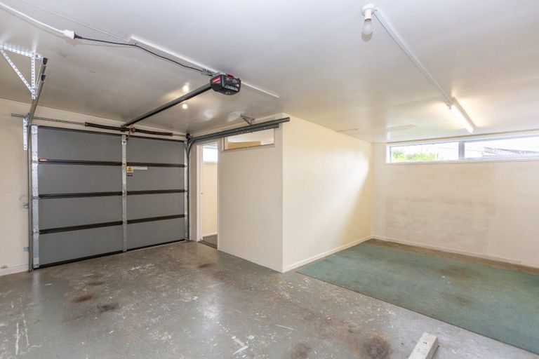 Photo of property in 1 Pulford Place, Ilam, Christchurch, 8041