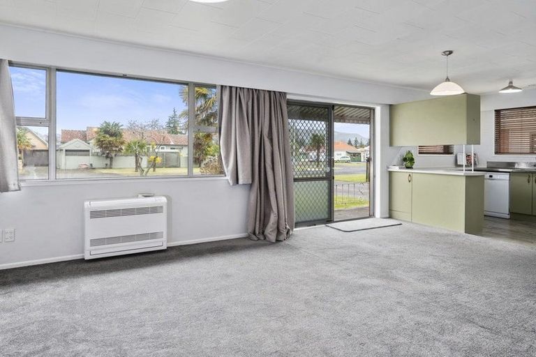Photo of property in 1292 Whakatau Street, Rotorua, 3010