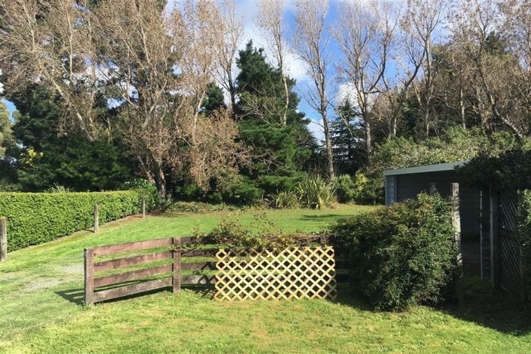 Photo of property in 86 Brandon Street, Featherston, 5710