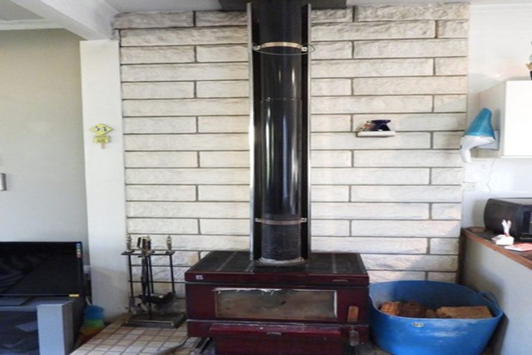 Photo of property in 60 Perth Street, South Hill, Oamaru, 9400